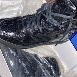 Women balenciaga arena leather sneakers